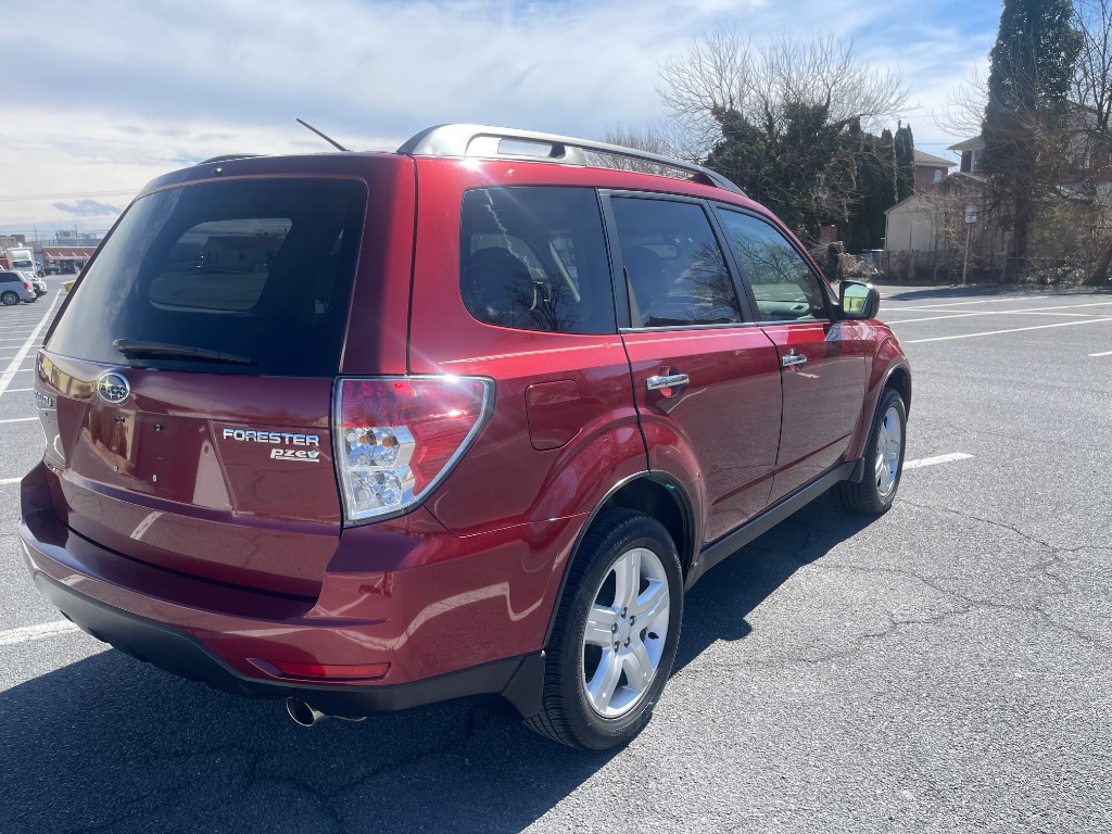 2010 Subaru Forester X Limited photo 6