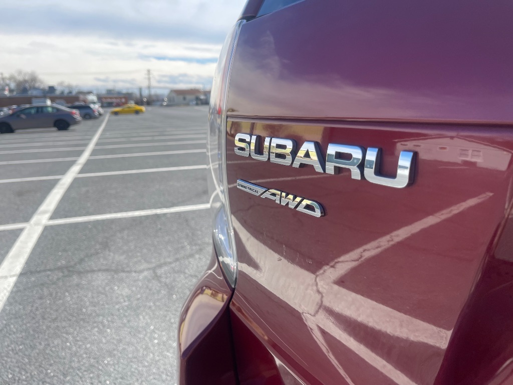 2010 Subaru Forester X Limited photo 10