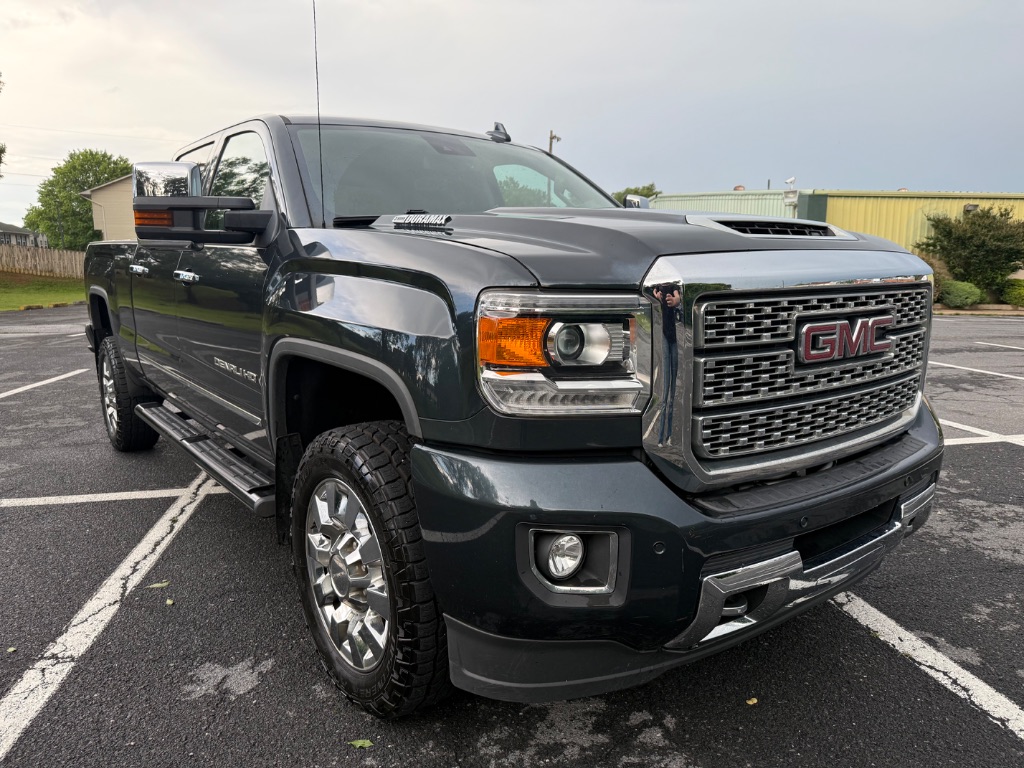2018 Gmc Sierra 2500 Denali photo 4