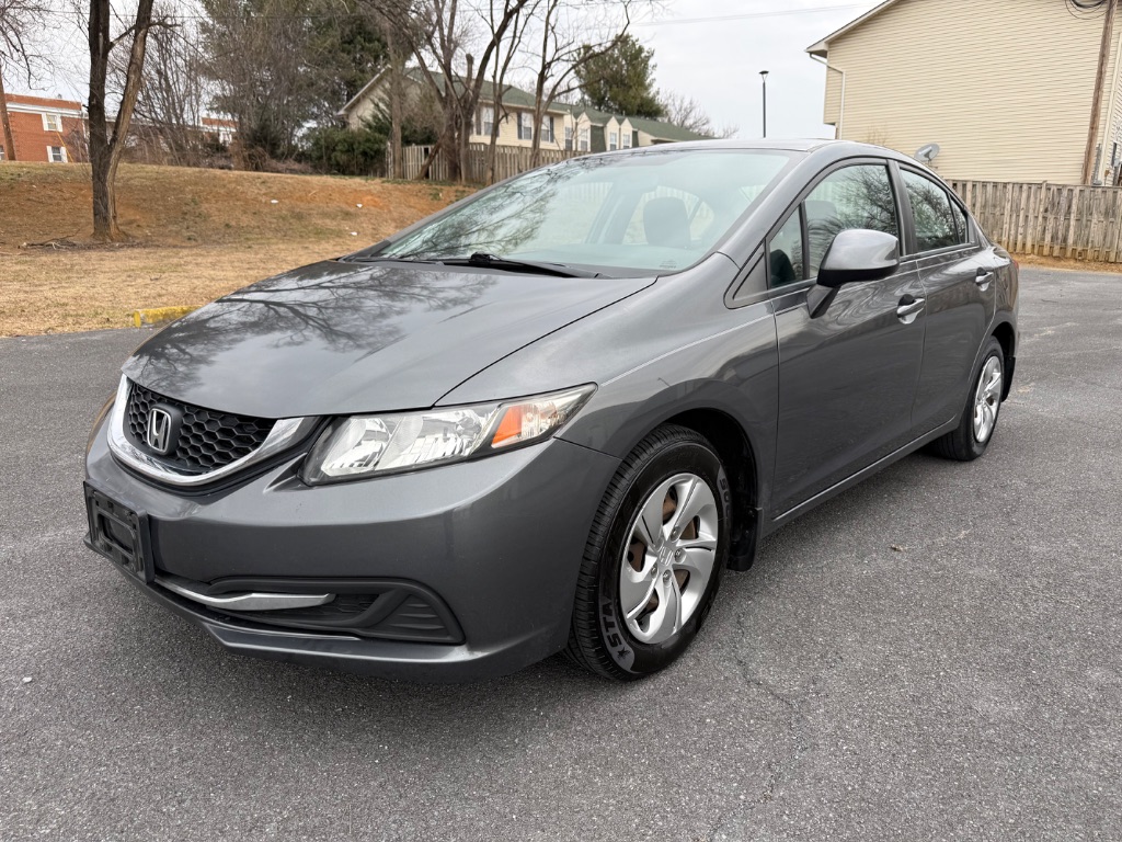 2013 Honda Civic LX's photo