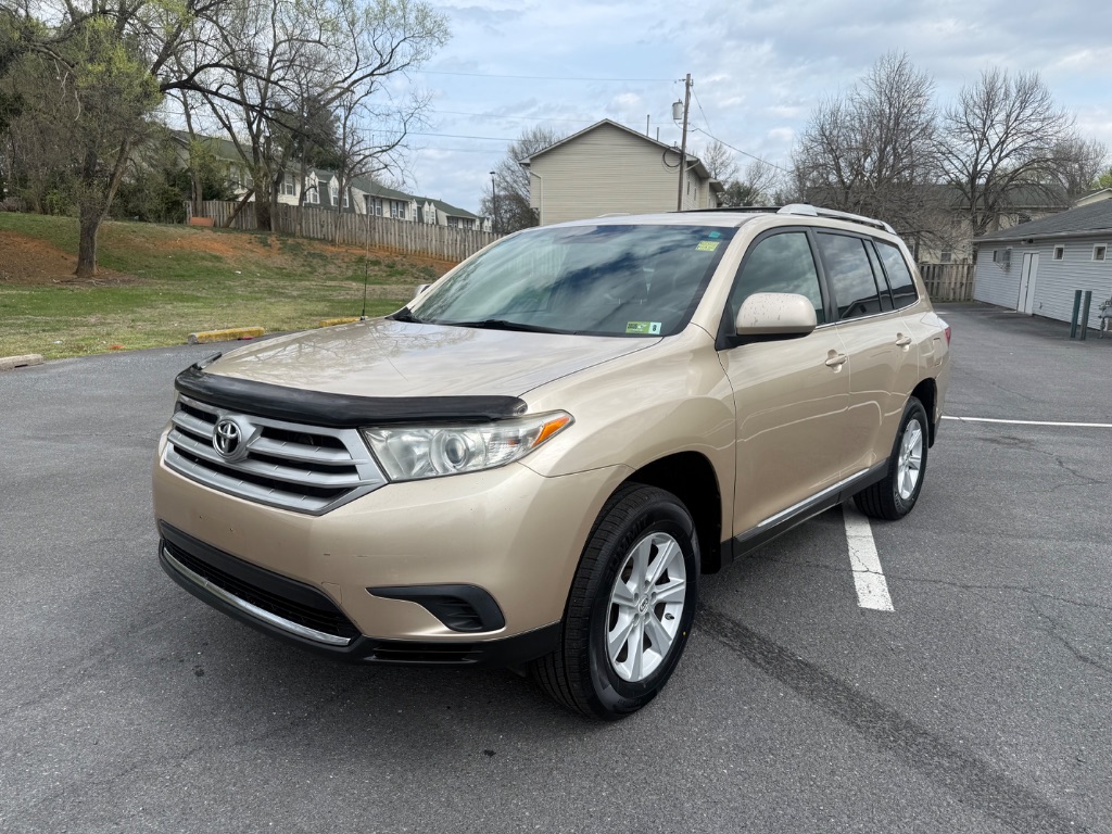 2012 Toyota Highlander Base