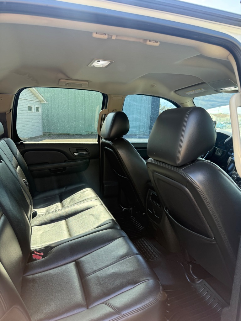 2010 Chevrolet Silverado 2500HD LTZ - Photo 12