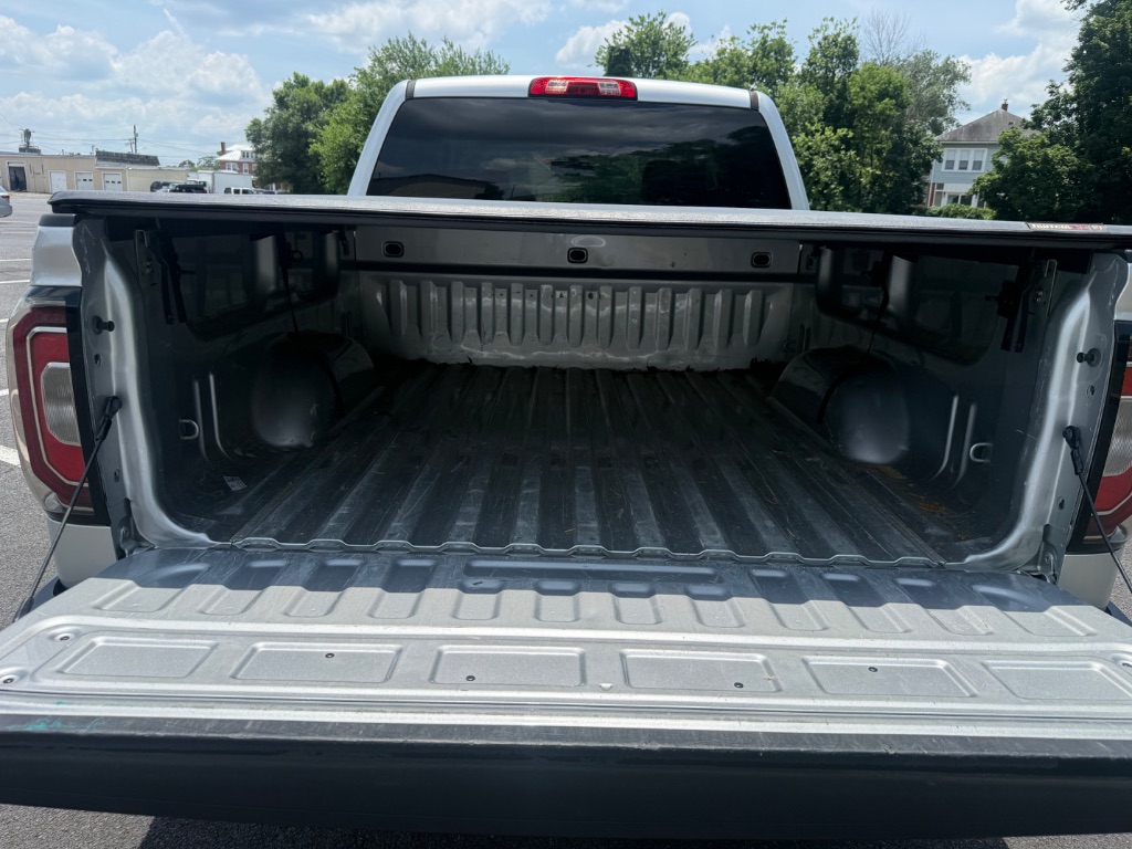 2018 GMC Sierra 1500 SLT - Photo 24