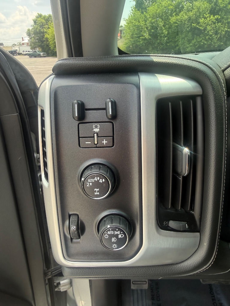 2018 GMC Sierra 1500 SLT - Photo 12