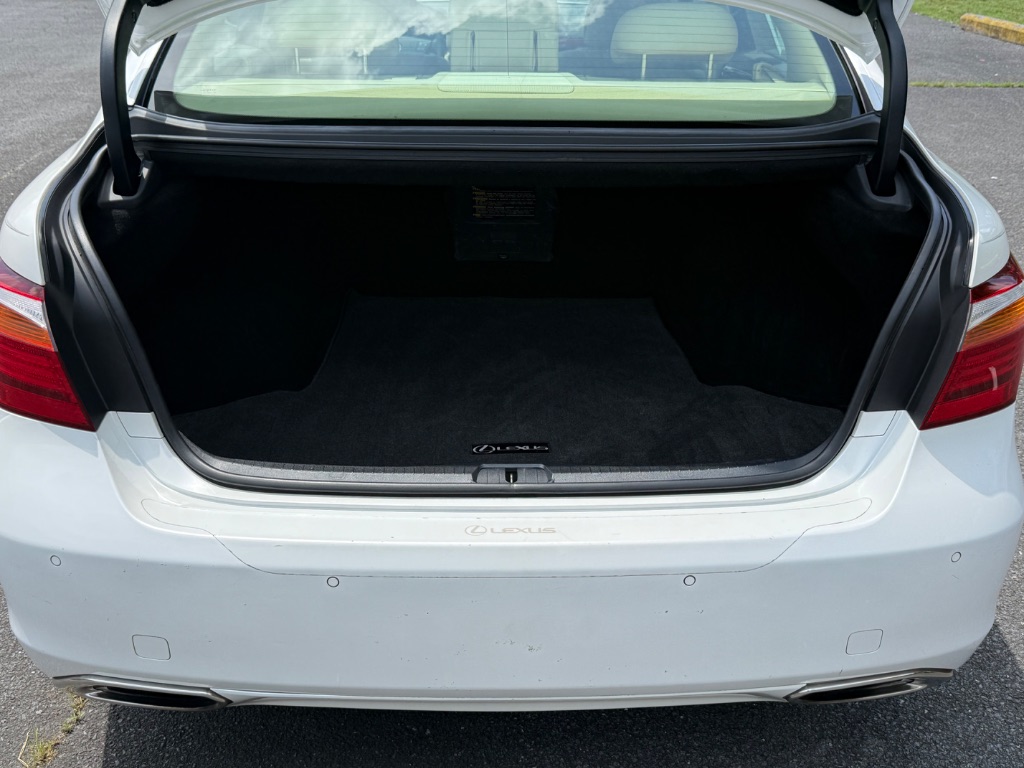 2012 Lexus LS Base - Photo 24