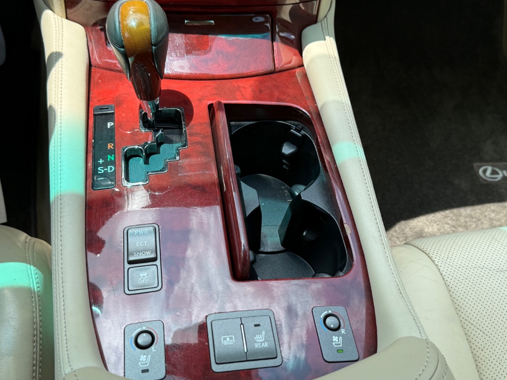 2012 Lexus LS Base - Photo 18