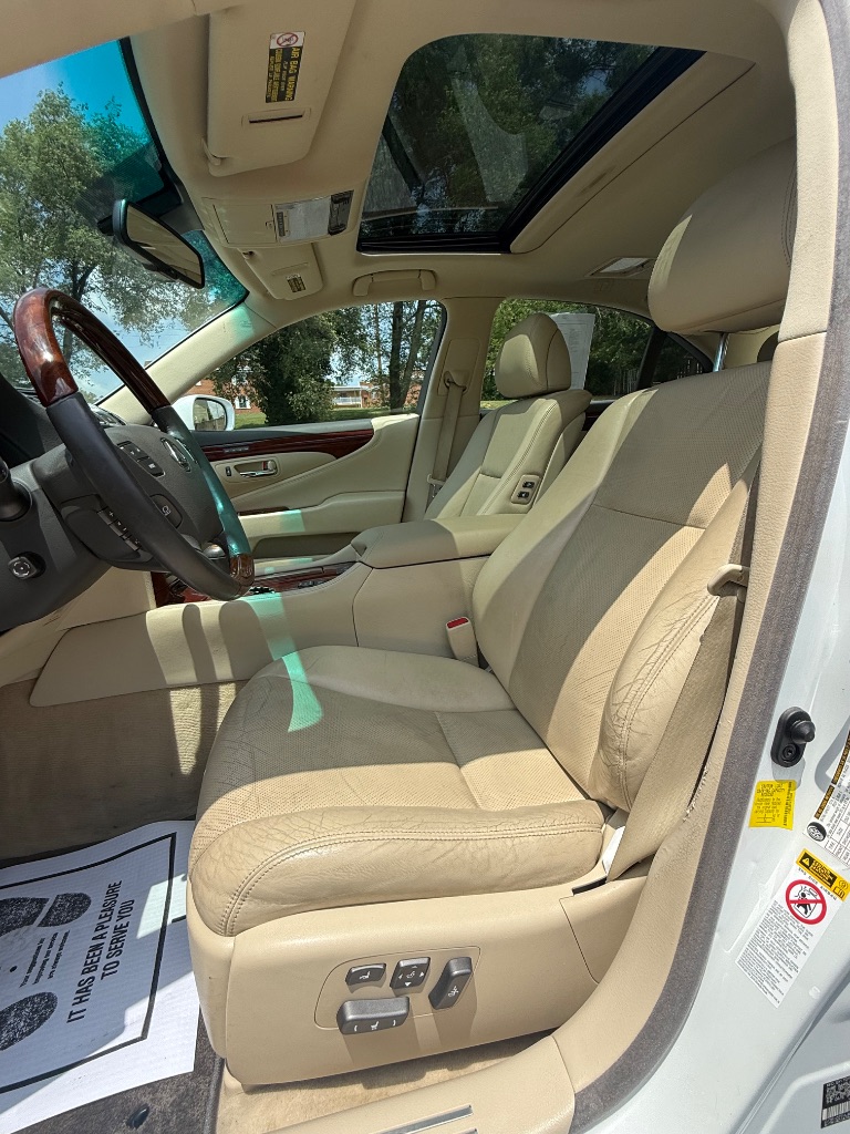 2012 Lexus LS Base - Photo 20