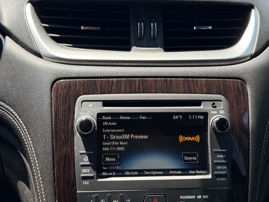 2017 Chevrolet Traverse 1LT - Photo 15