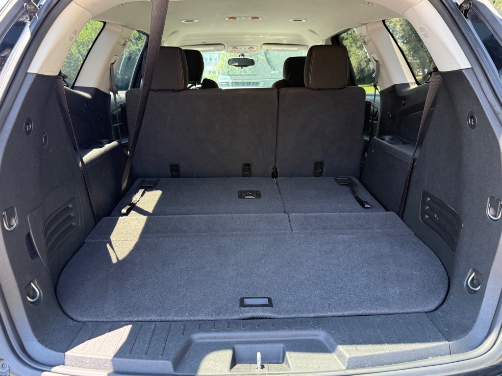 2017 Chevrolet Traverse 1LT - Photo 25